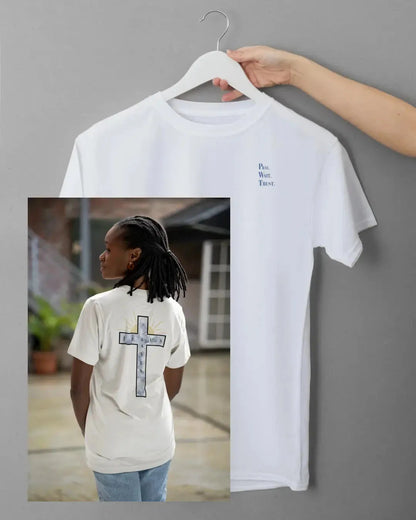 Shirt "Pray Wait Trust" – Jesus Saves T-Shirt Shirt Jesus your light 