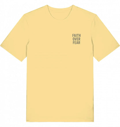 Faith Over Fear T-Shirt – Stärke durch Vertrauen Shirt Jesus your light 