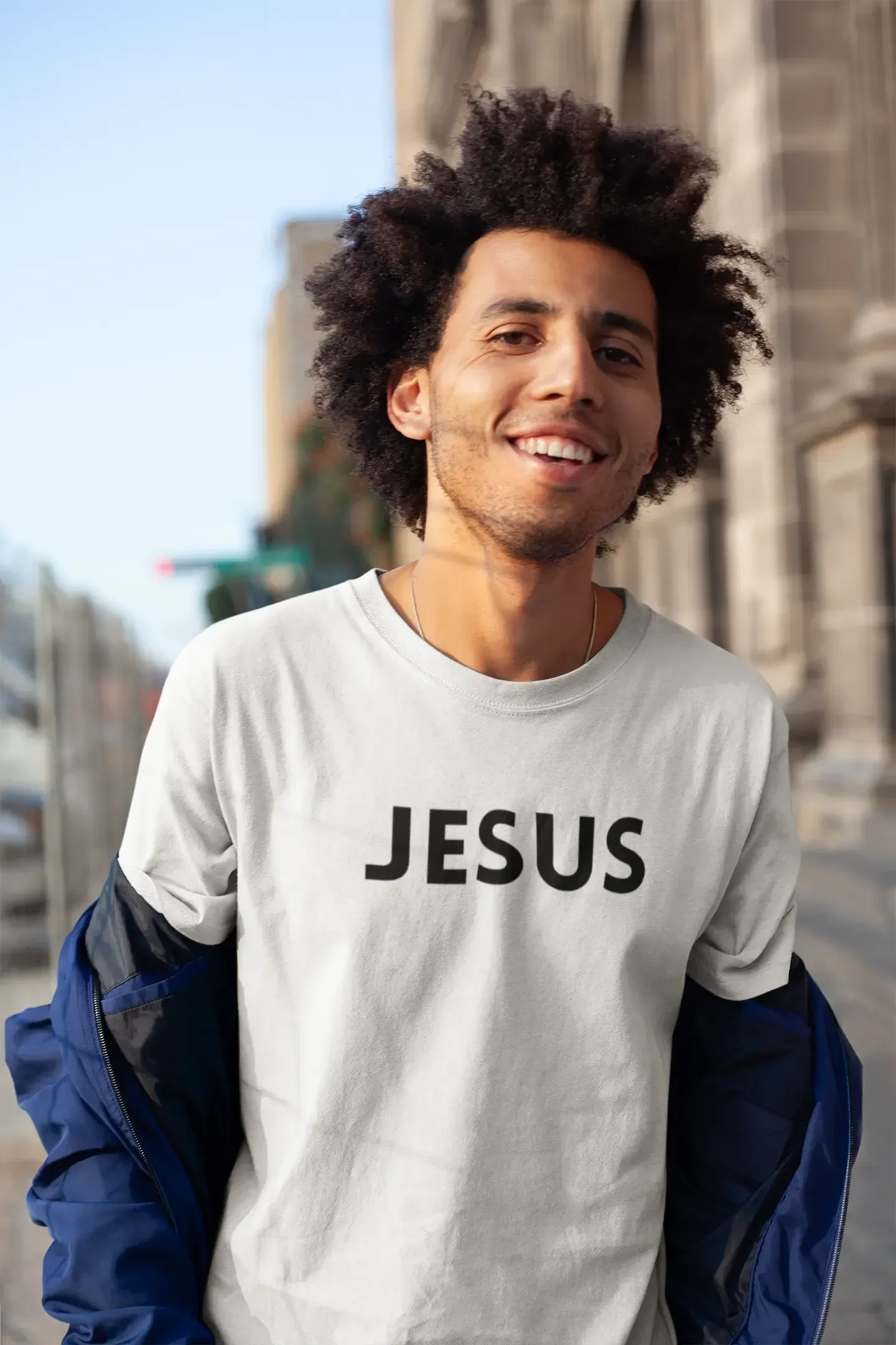 JESUS Bold T-Shirt – Klar. Stark. Glaubensvoll Shirt Jesus your light 